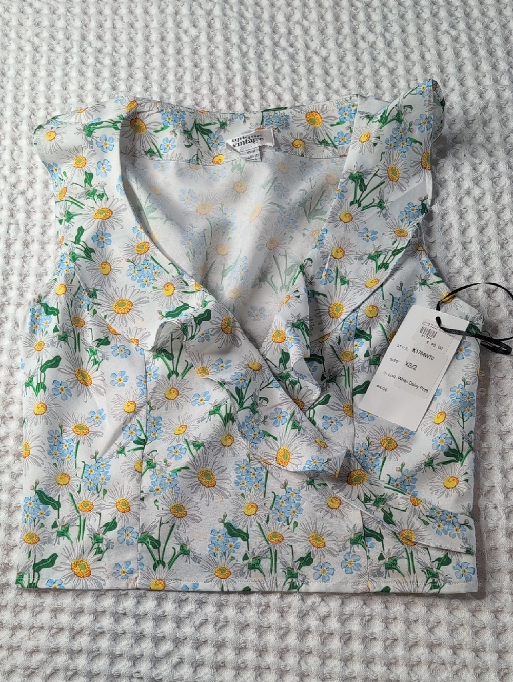 Unique Vintage Cotton White Floral Daisy Crop Top Size XS